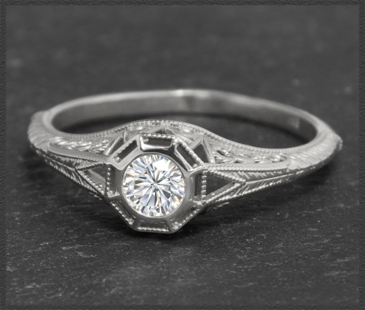 Diamant Ring mit 0,27ct, 585 Weißgold, Art Deco Design